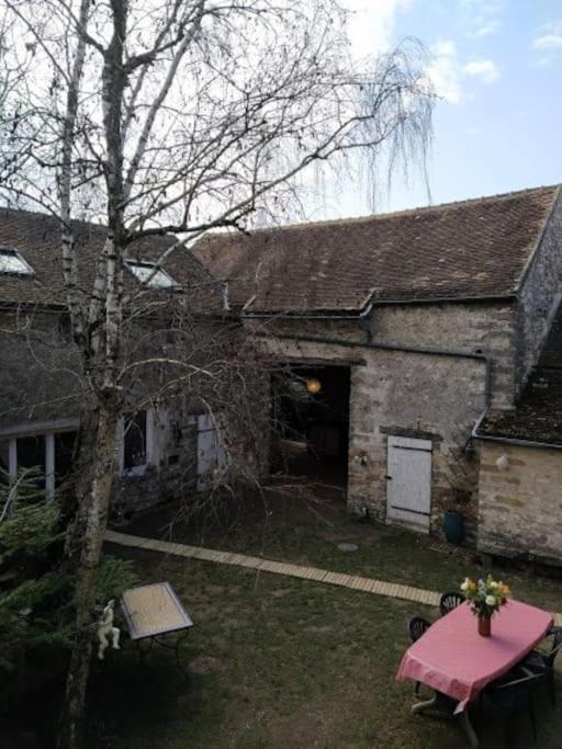 Superbe Appartement Dans Charmant Corps De Ferme Acheres-la-Foret Exteriör bild