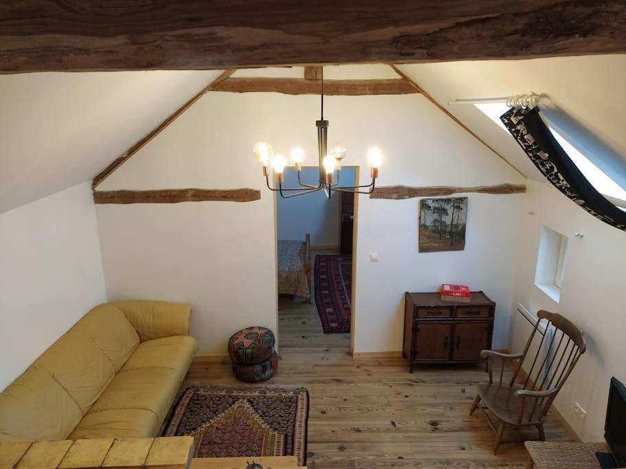 Superbe Appartement Dans Charmant Corps De Ferme Acheres-la-Foret Exteriör bild