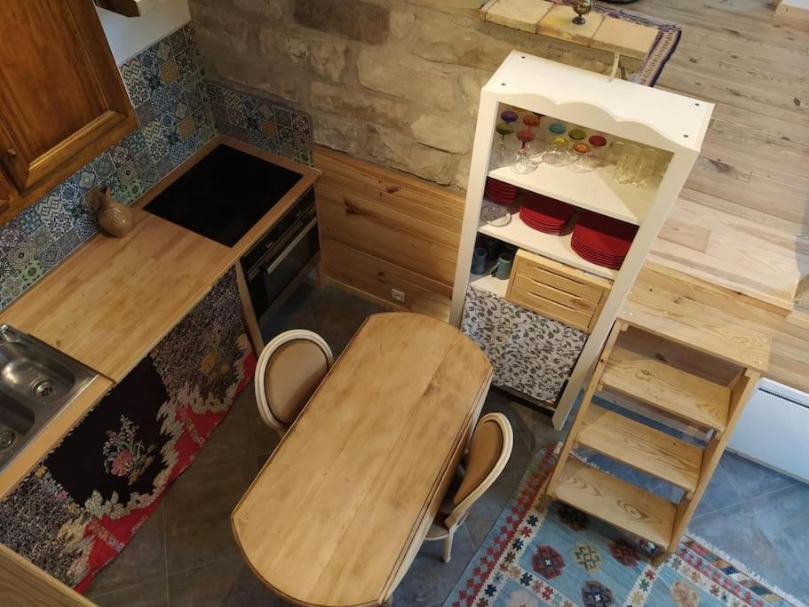 Superbe Appartement Dans Charmant Corps De Ferme Acheres-la-Foret Exteriör bild